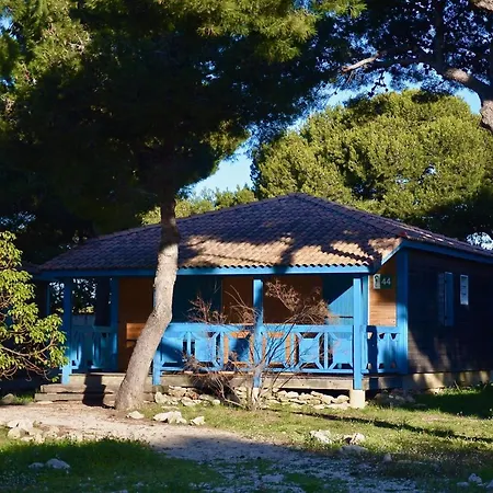 Martigues, Les De La **** Kamp alanı Martigues
